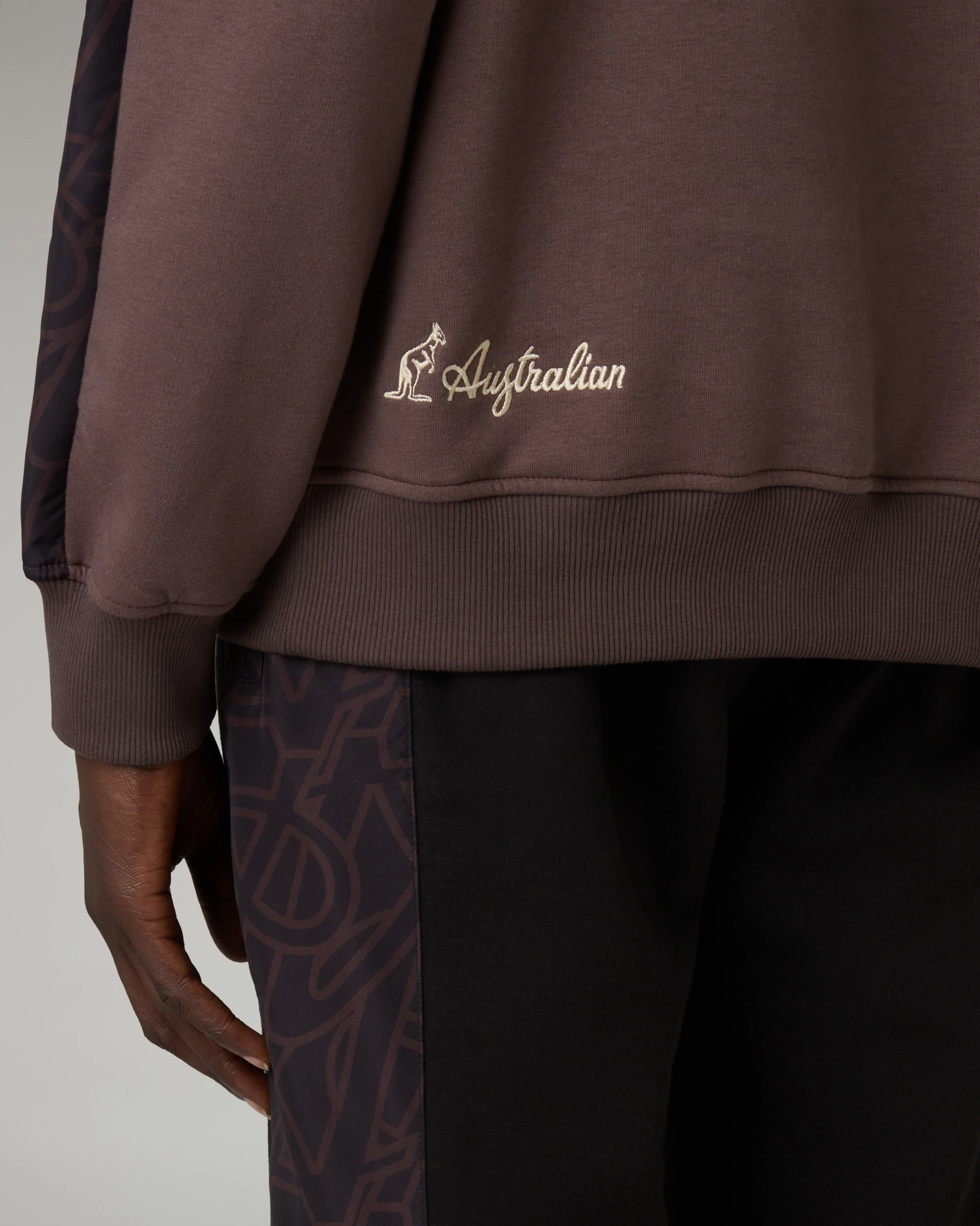 Iconissima Hoodie - Image 5