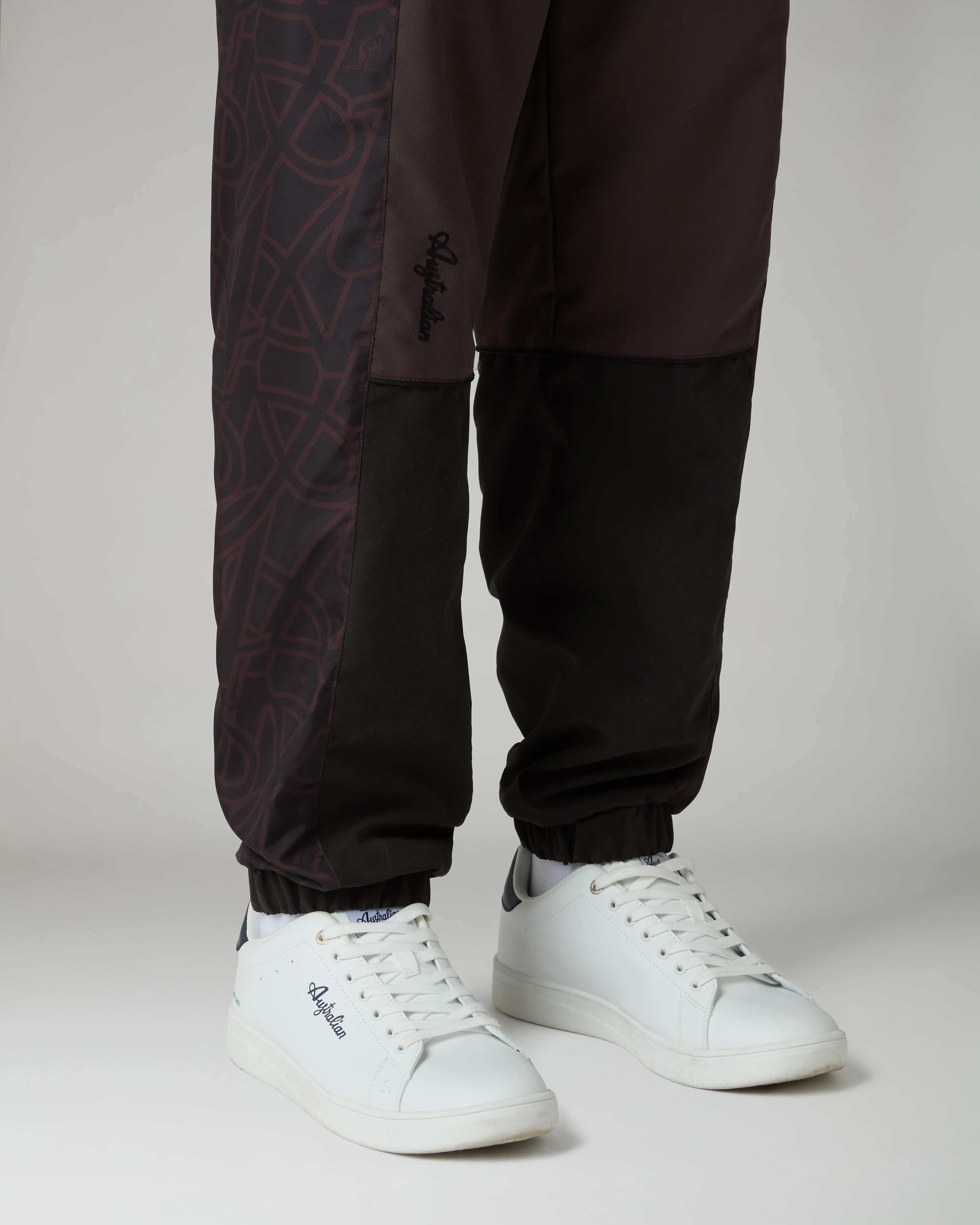 Iconissima Tracksuit - Image 8