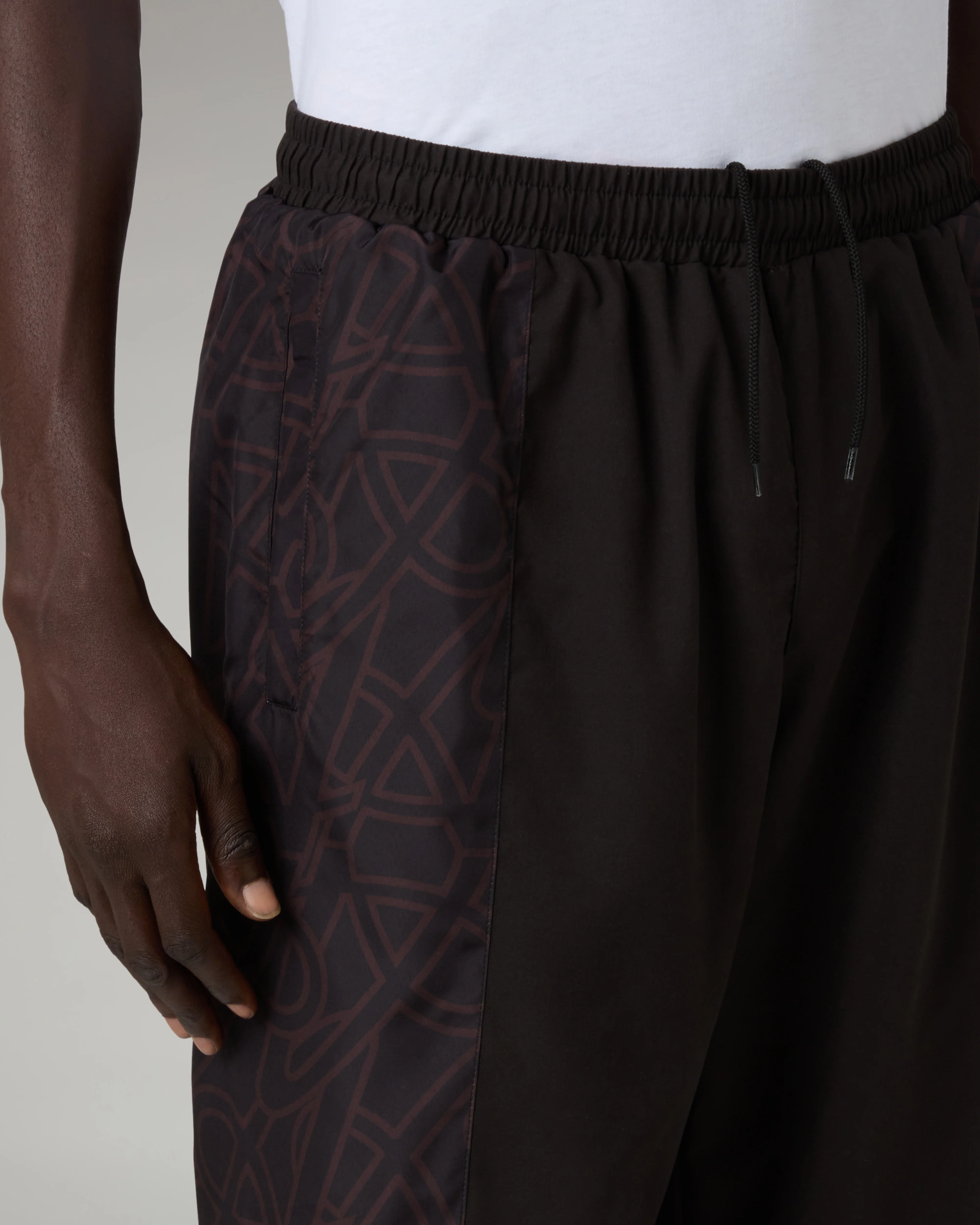 Iconissima Tracksuit - Image 6