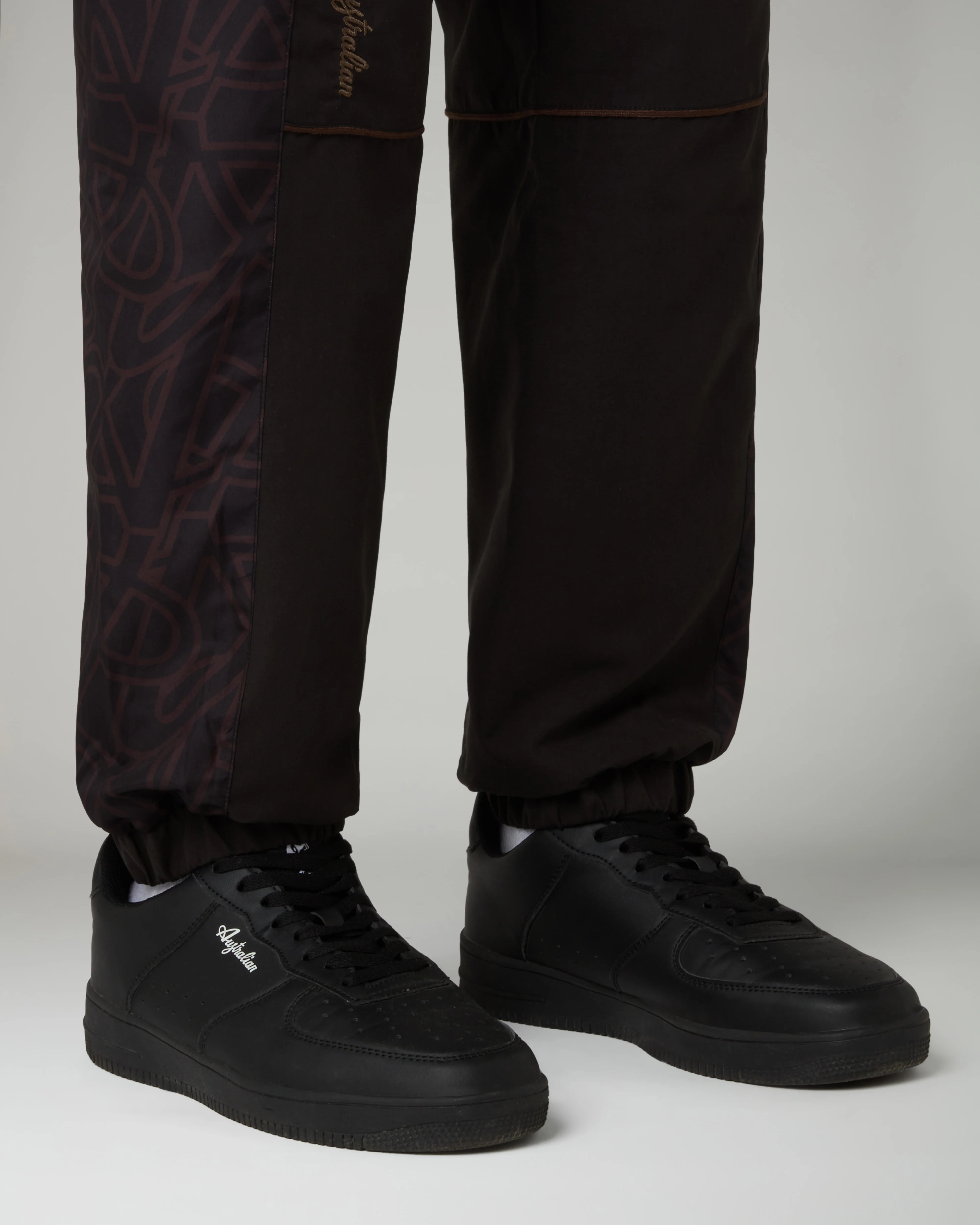 Iconissima Tracksuit - Image 8