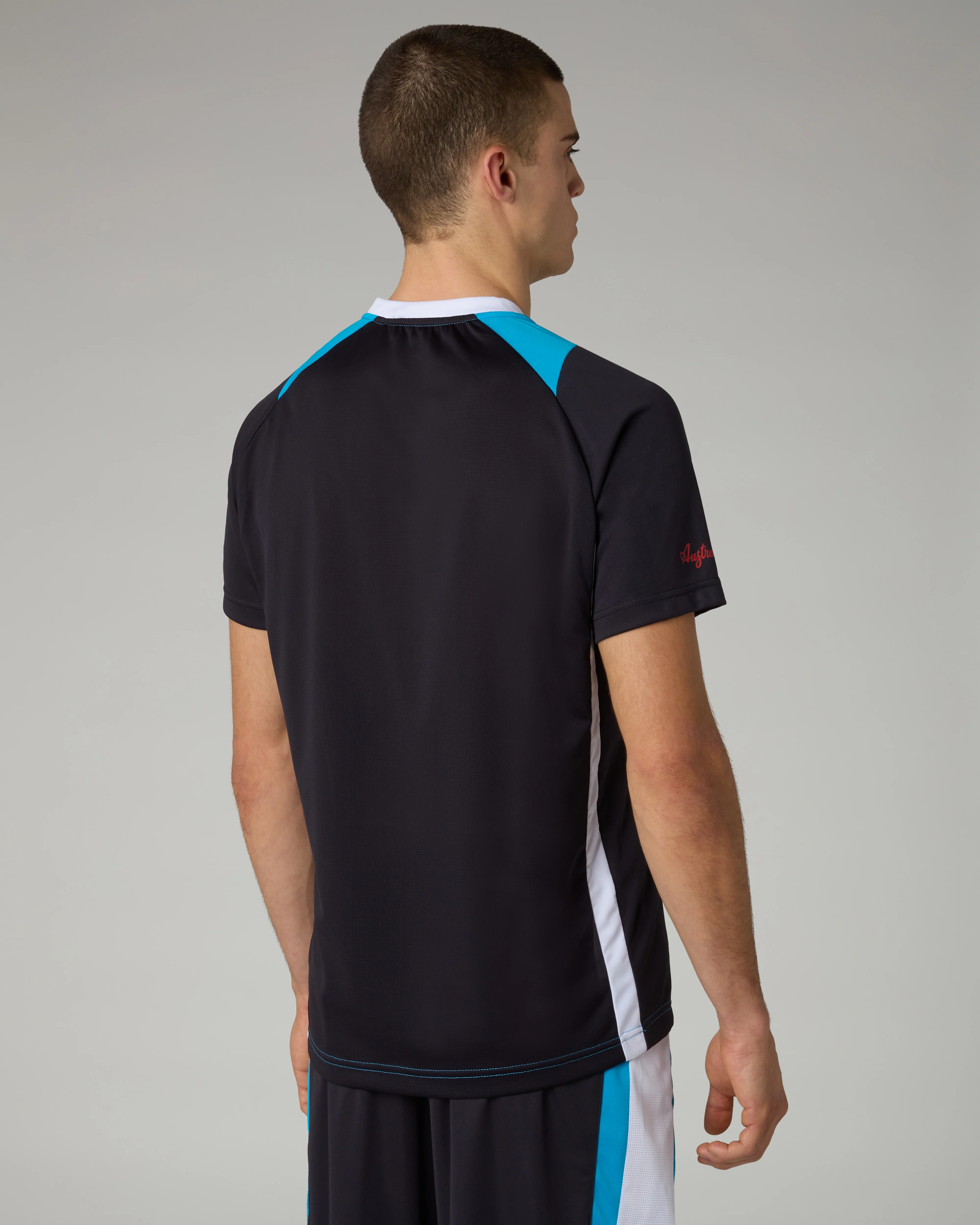 League T-shirt - Image 3