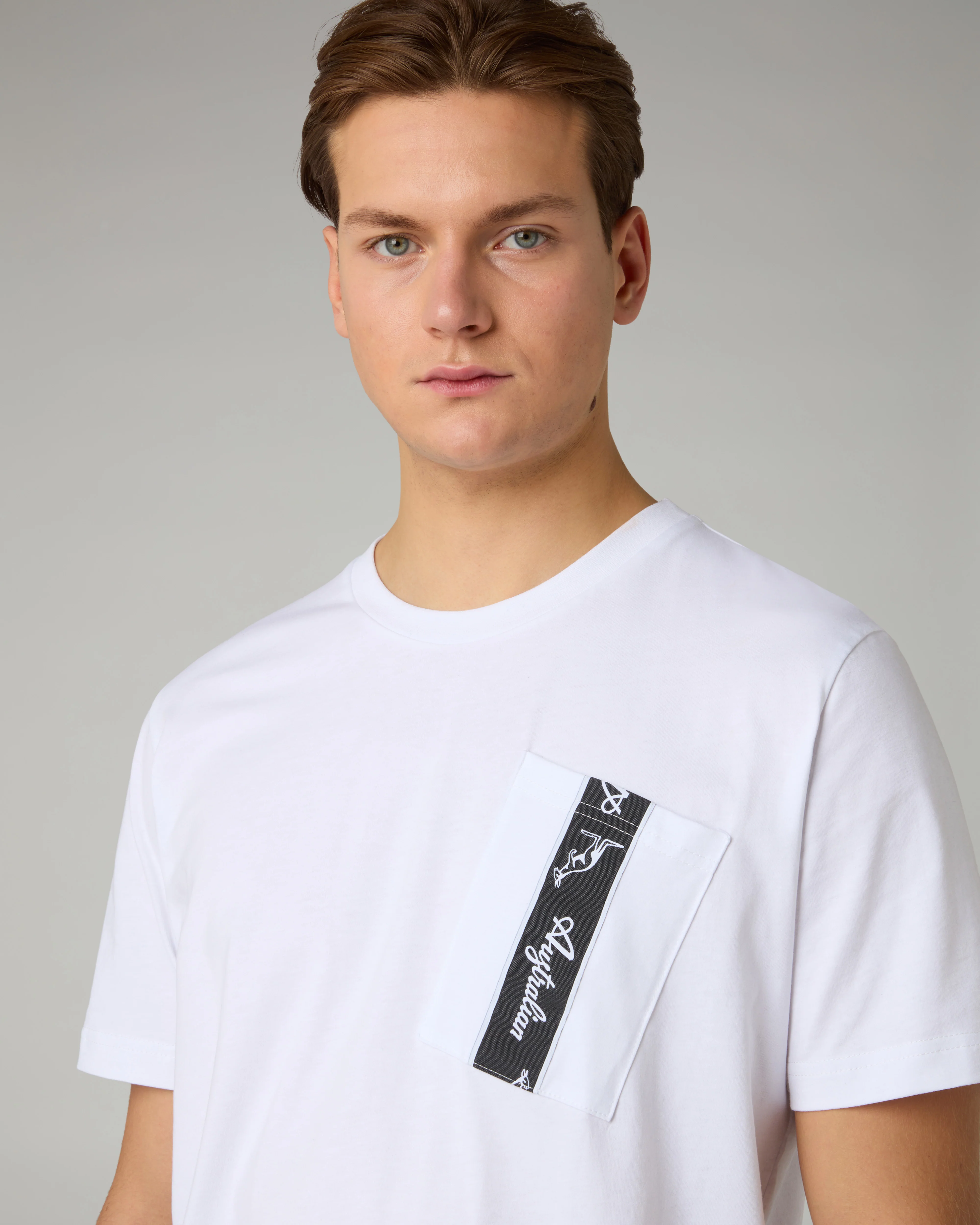 Pocket T-shirt - Image 4