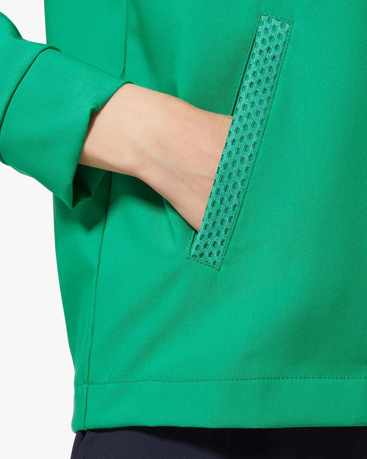 Shade Grid Tracksuit: Australian Sportswear - Image 5