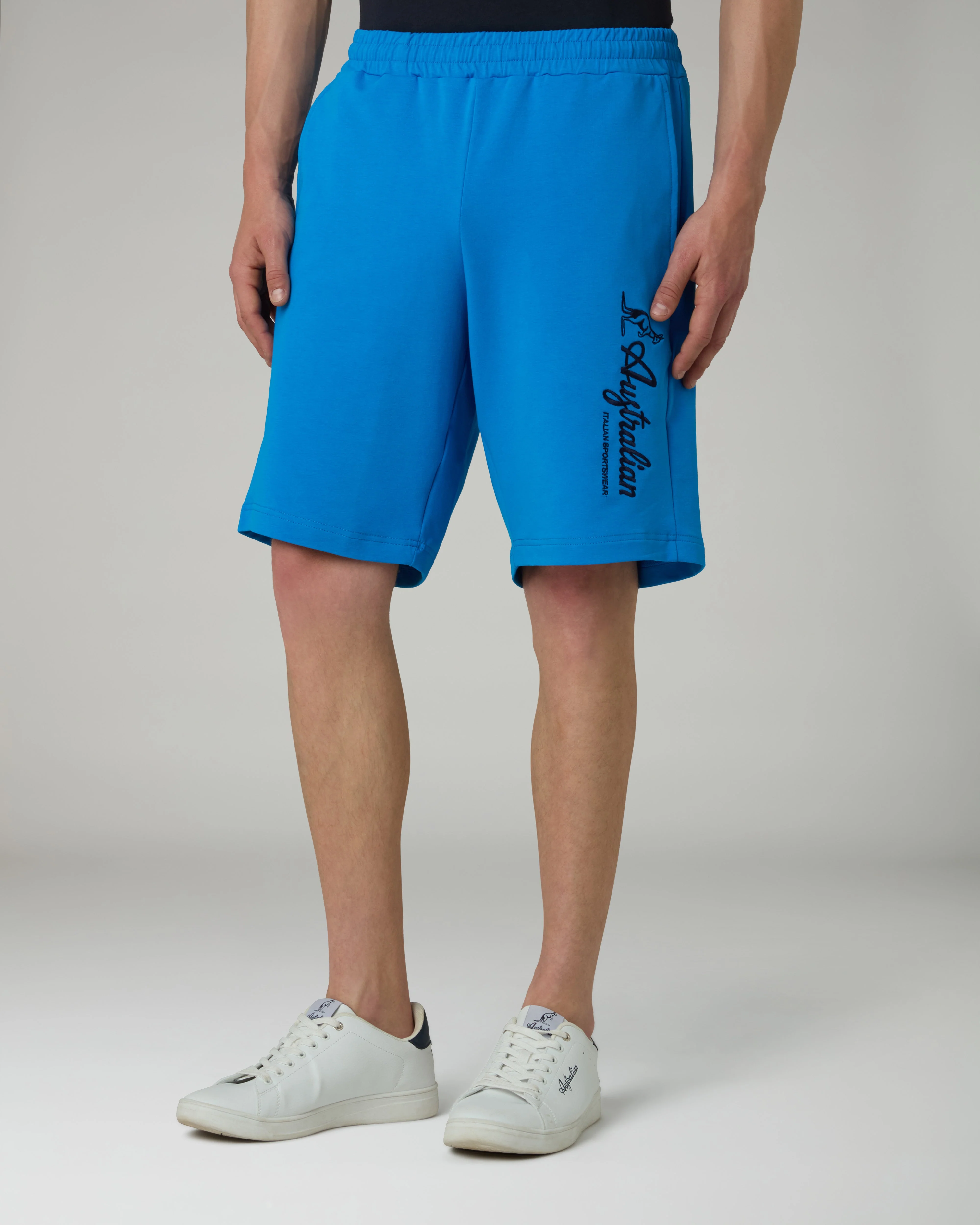Signature Logo Short
